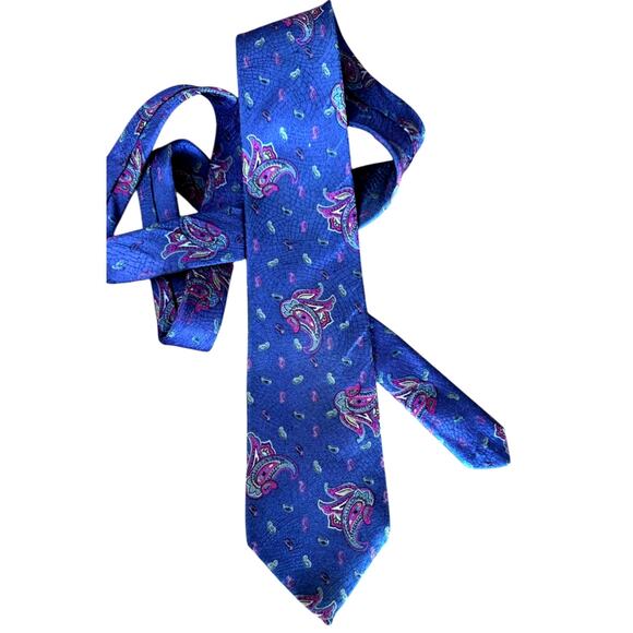 Yves Saint Laurent Vintage Tie Paisley Pattern 100% Silk - Picture 5 of 6